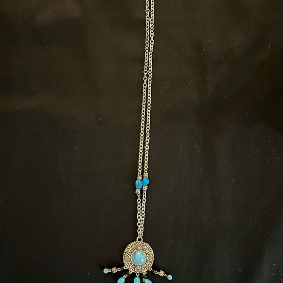 Beautiful silver/black/turquoise pendant necklace - NWT - Picture 2 of 5